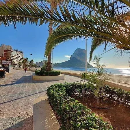 Villa Caleta * 칼페